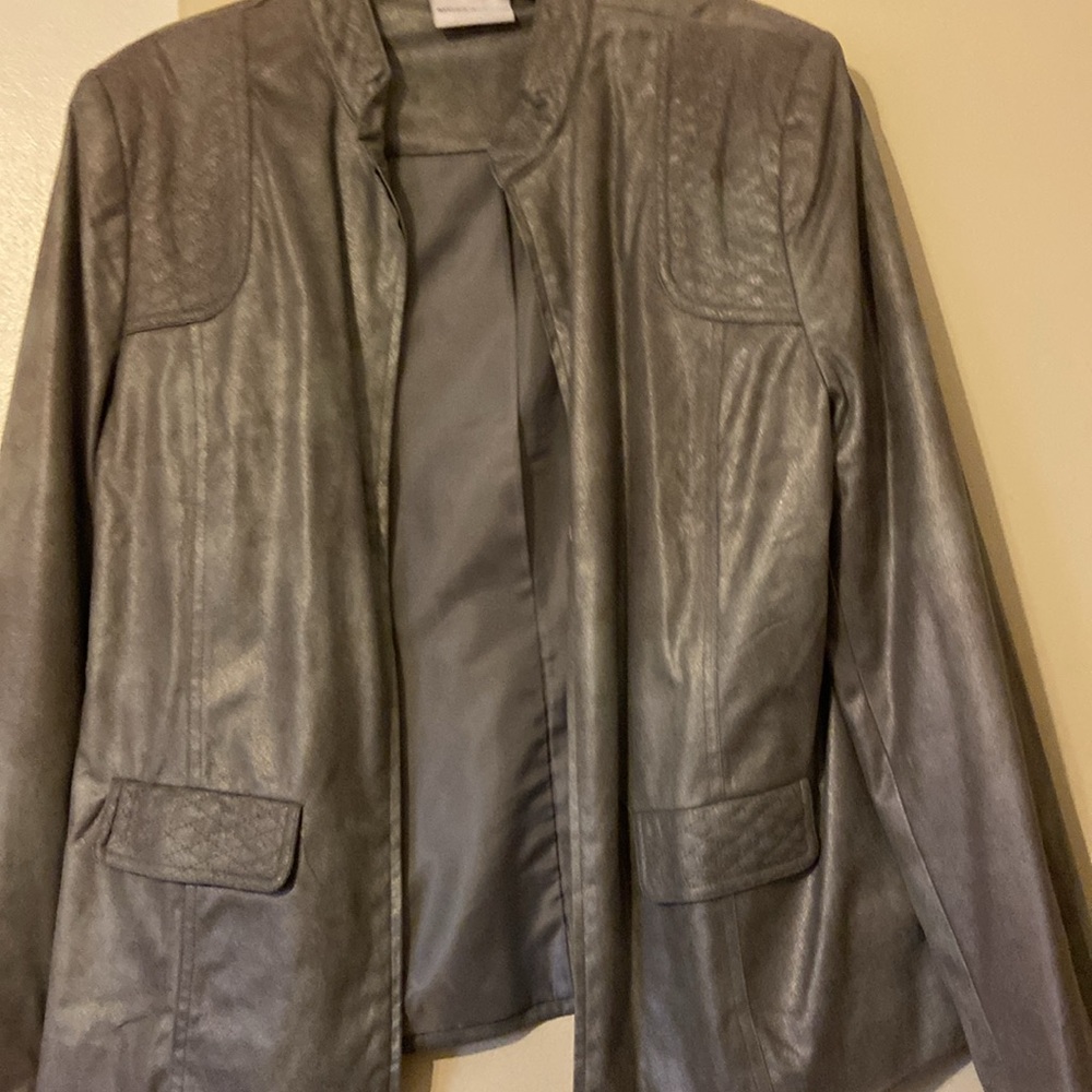 Women’s shimmer jacket